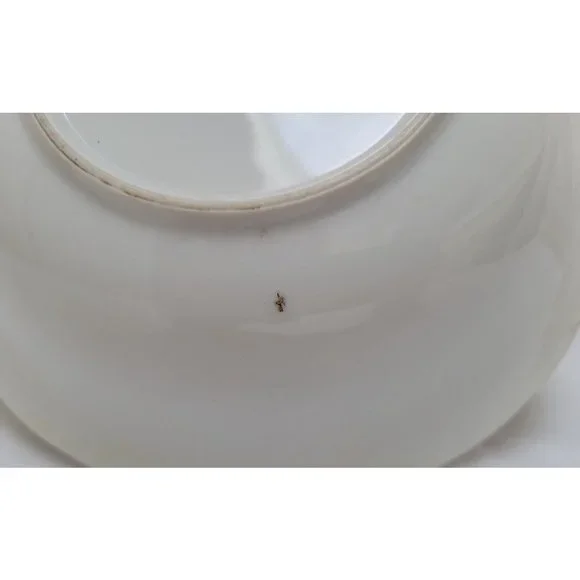 Vintage Fine China Japan - Royal Rose - Serving Vegetable Bowl 9 Inches Round - Picture 8 of 9